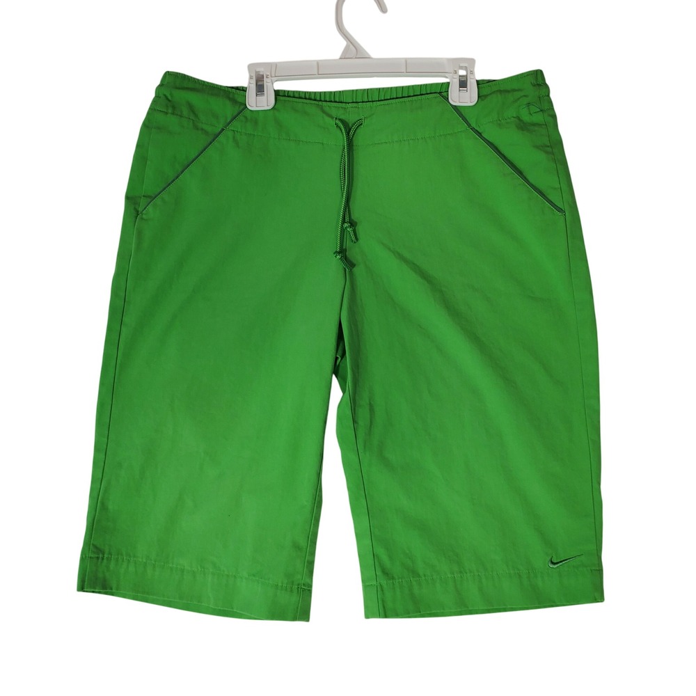Nike Green Athletic Shorts Womens Medium Drawstring Pockets Embroidered Swoosh